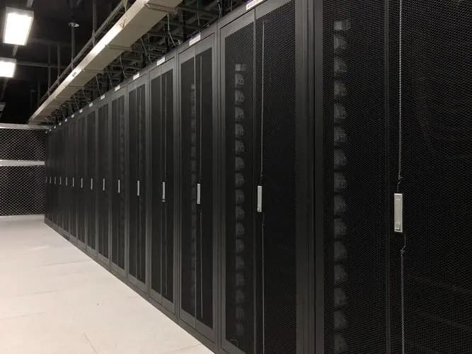 亚东服务器租用